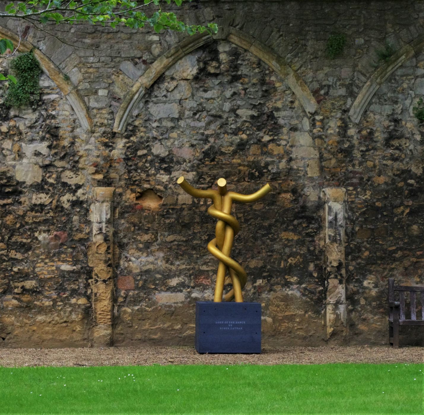 Lord of the Dance, a sculpture by Simon Latham. Photo credit Simon Latham